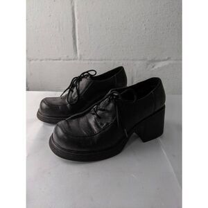 Steve Madden Y2K Steve Madden Chunky Heel Platform Lace Up Moc Toe Booties Sz 6.